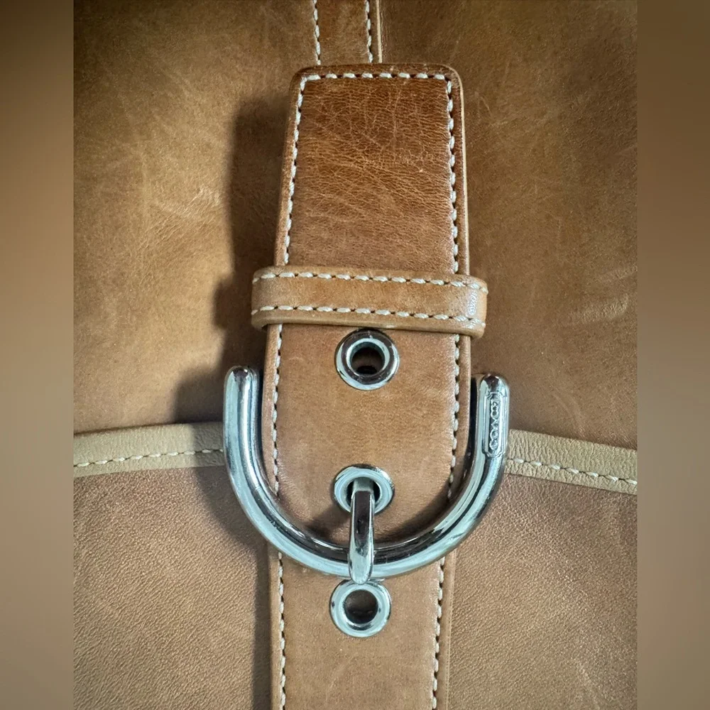 Coach Vintage Soho/Hobo Crossbody Bucket Bag. #G3S-9481